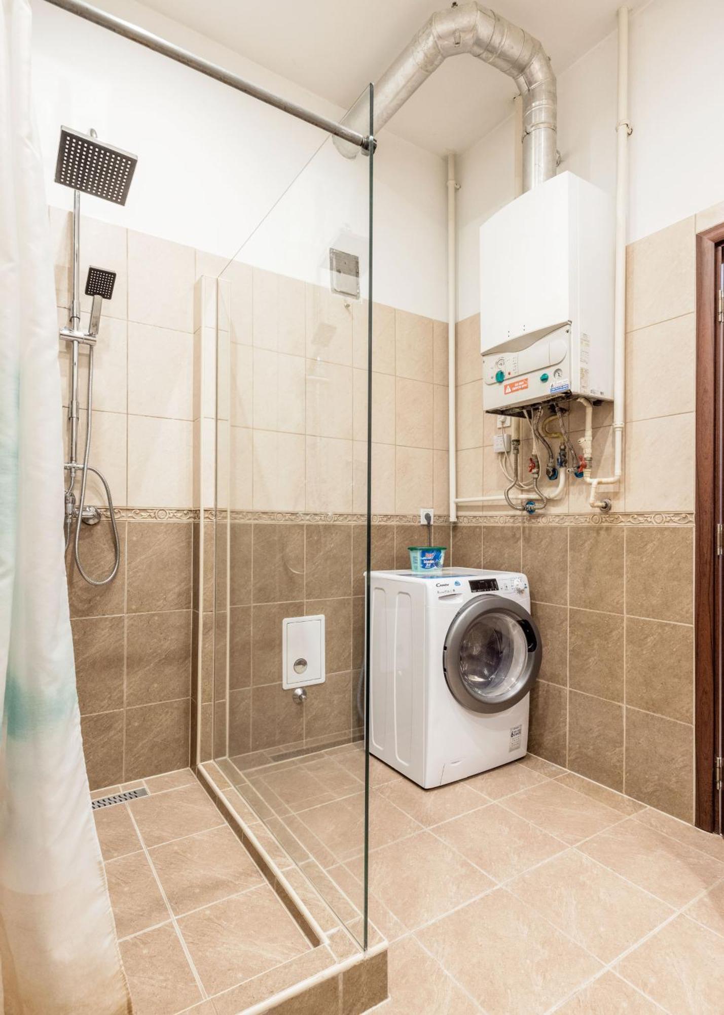 Modern Westend Citycenter Home ブダペスト エクステリア 写真